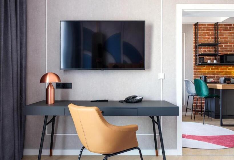 Люкс Superior, Mercure Krakow Fabryczna City