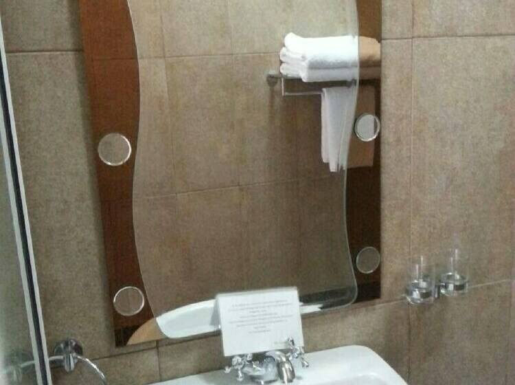 اتاق استاندارد, The Quill Hotels