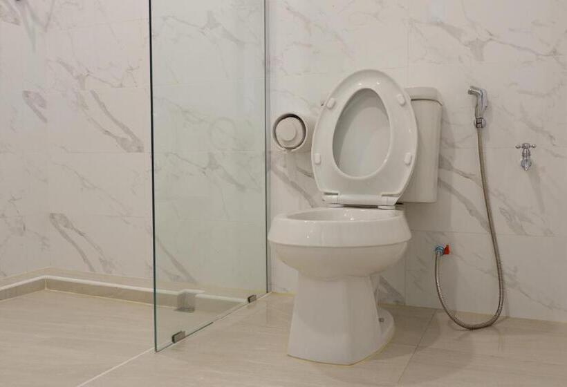 Family Suite, Ama Maesalong