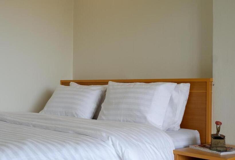 Family Suite, Ama Maesalong