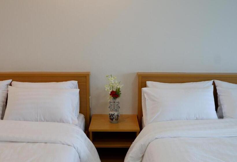 Номер Стандарт Вид на Сад, Ama Maesalong