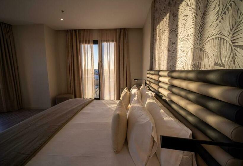 سوییت, Abba Sevilla