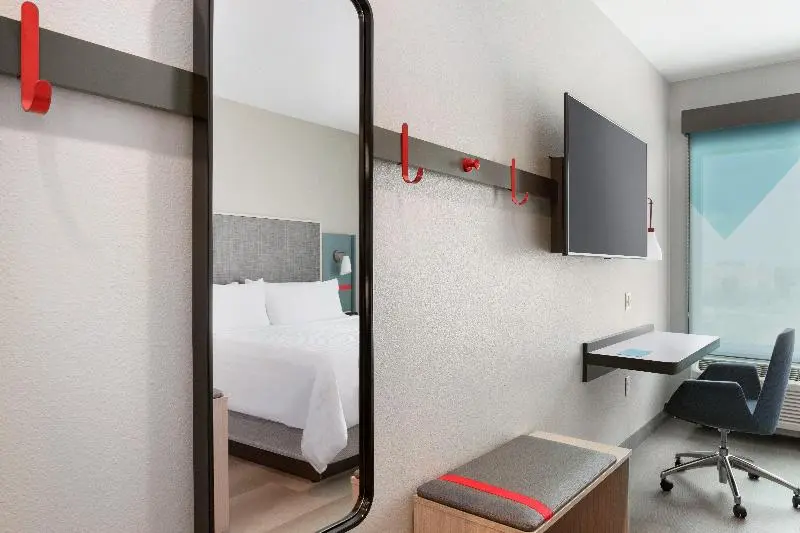 身障者適用キングサイズベッドルーム, Avid Hotels Millsboro Georgetown South, An Ihg