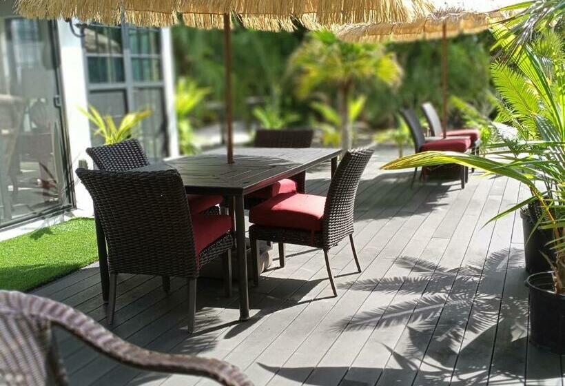 Deluxe Szoba, The Pilot House