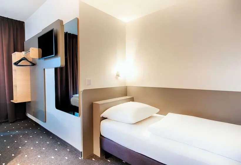 スタンダードトリプルルーム, B&B Hotel Emden
