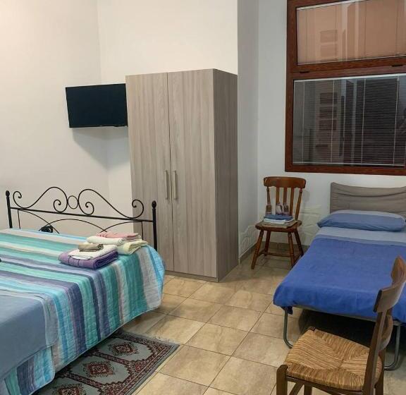 スタンダードルーム, Blue Sea