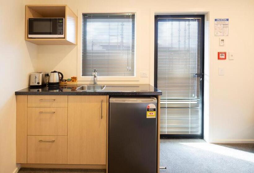 Deluxe Studio, Harvest Park Studios Workers Accommodation