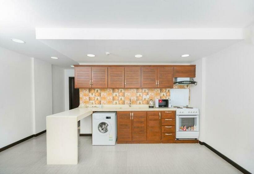 سوییت, اطلالة الشرفة 1 للشقق المخدومة Terrace View 1