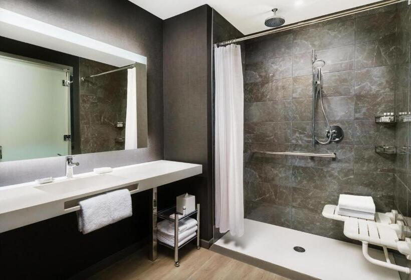 غرفة قياسية سرير كينج, Ac Hotel By Marriott Raleigh Downtown