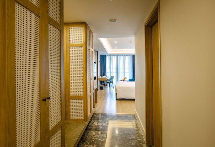 اتاق لوکس با چشم‌انداز دریا, Flc City Hotel Beach Quy Nhon