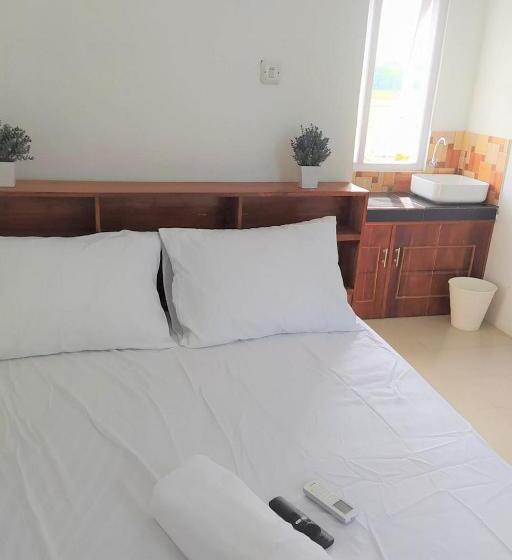 Номер Economy, Guesthouse Berlian Batang Syariah Near Kampung Kalisalak Park