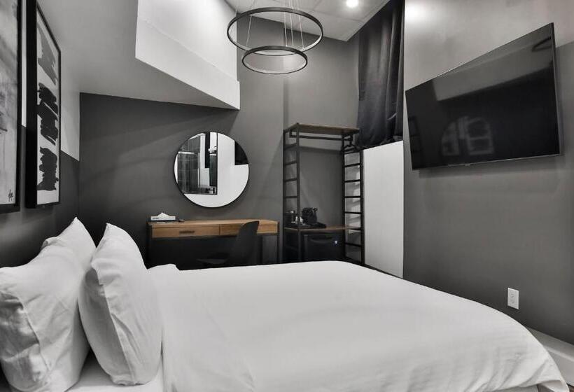 スタンダードルーム, Hygie Boutique