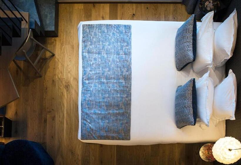 标准间, Le Pelican