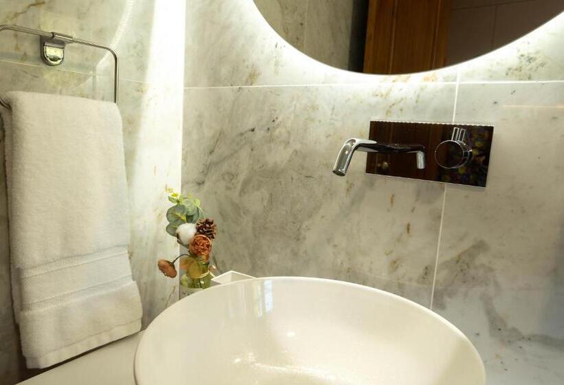 سوییت, Montesinho Eco Resort