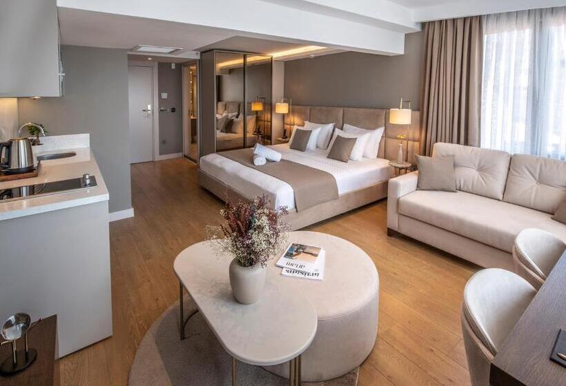 バルコニー付スイート, Valente Suites&