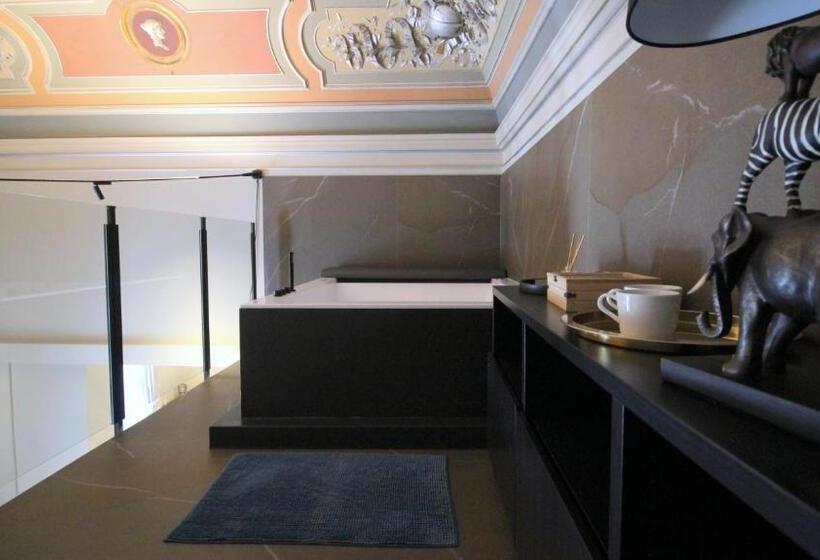 اتاق استاندارد با تخت بزرگ, Duomo Housing Catania Le Suites