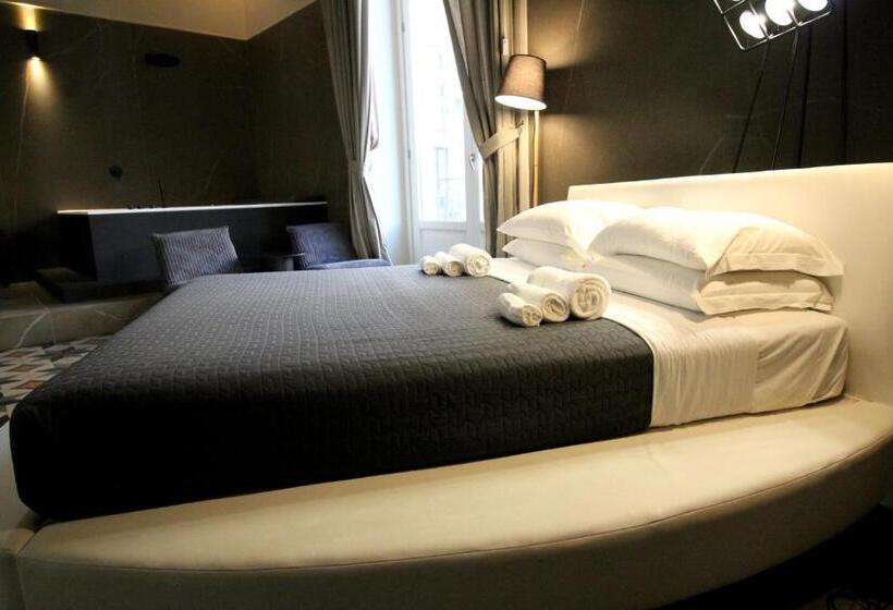 اتاق استاندارد با وان آب گرم, Duomo Housing Catania Le Suites