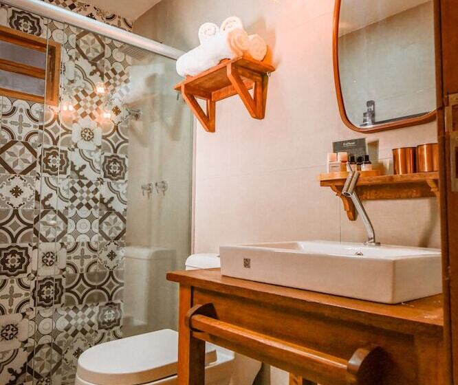 Habitació Estàndard, Ecocharme Pousada Netuno