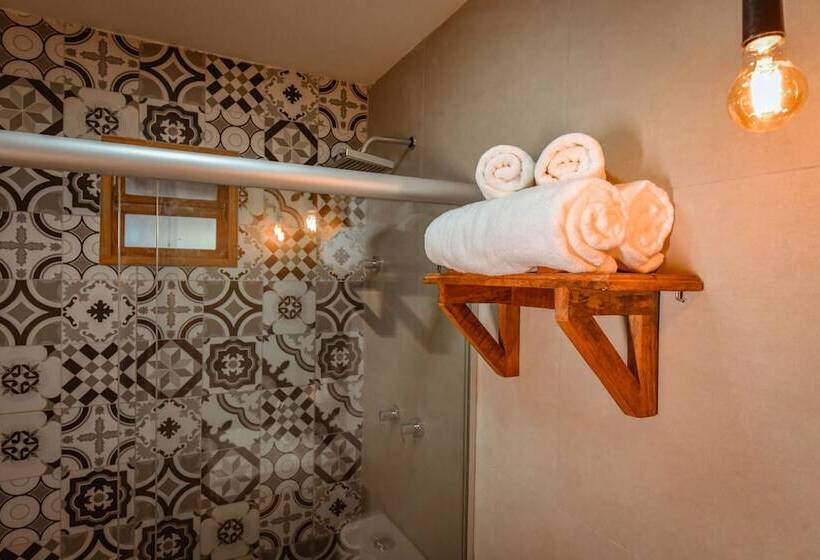 Habitació Estàndard, Ecocharme Pousada Netuno