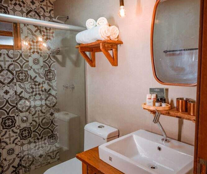 Habitació Estàndard, Ecocharme Pousada Netuno