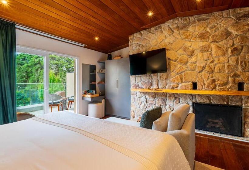 스위트 킹사이즈 침대, Pousada Boutique Figueira Da Serra