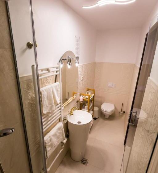 غرفة قياسية, Royal Inn Busteni Adults Only