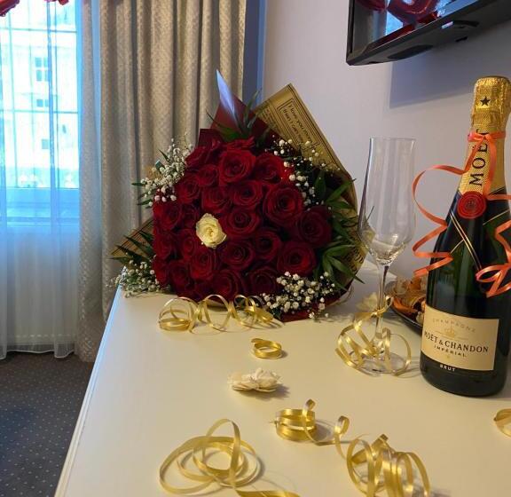 １ベッドルームのデラックスアパートメント, Royal Inn Busteni Adults Only