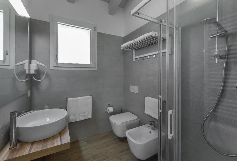 اتاق استاندارد, Terra Fina