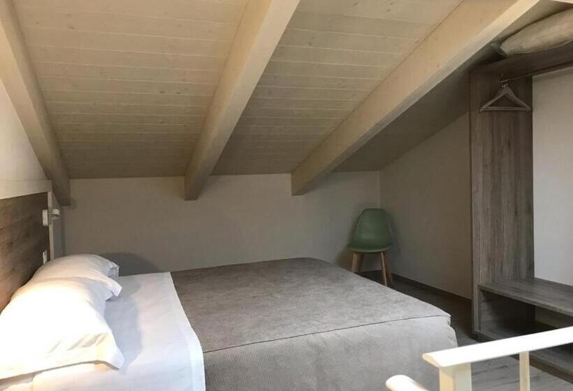 اتاق استاندارد چهار تخته, Terra Fina