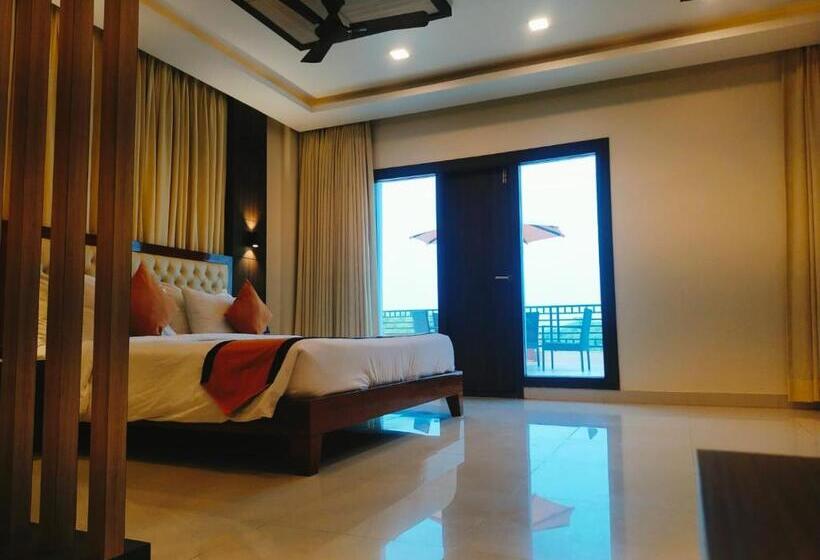 스위트, Sambhabana Hotel & Suites