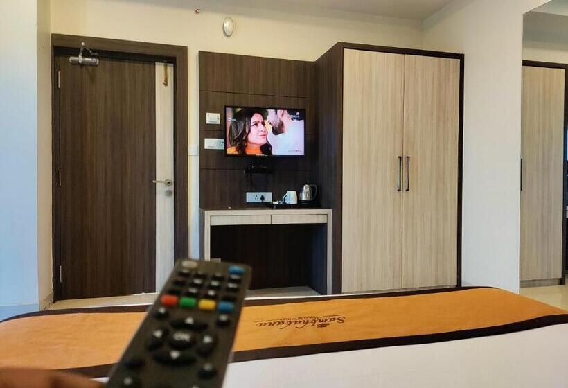 발코니 디럭스 룸, Sambhabana Hotel & Suites