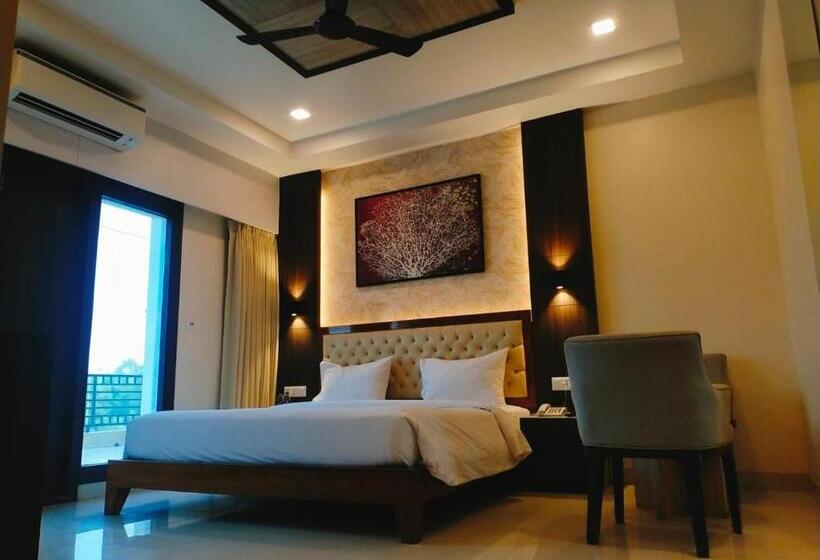 발코니 디럭스 룸, Sambhabana Hotel & Suites