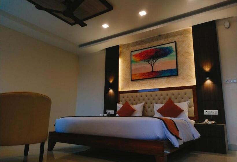 디럭스 룸, Sambhabana Hotel & Suites