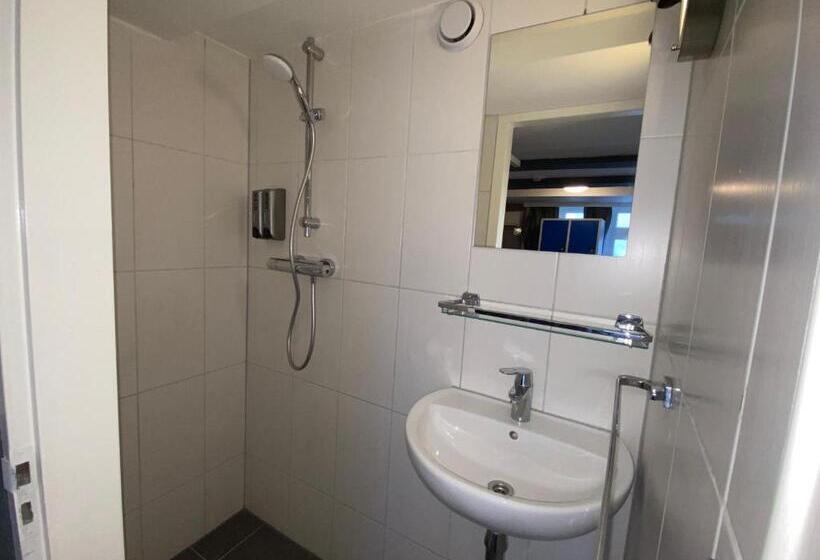 اتاق استاندارد چهار تخته, Xplore Hostel Amsterdam