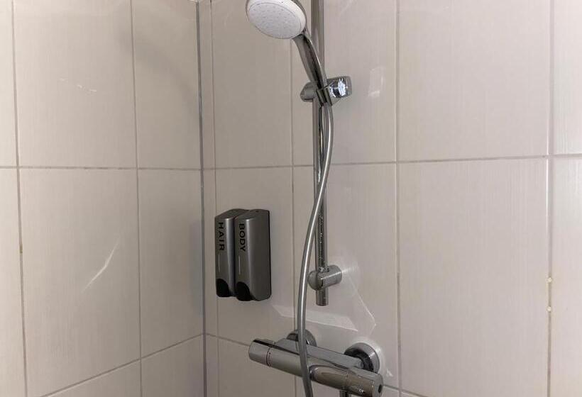 اتاق استاندارد چهار تخته, Xplore Hostel Amsterdam