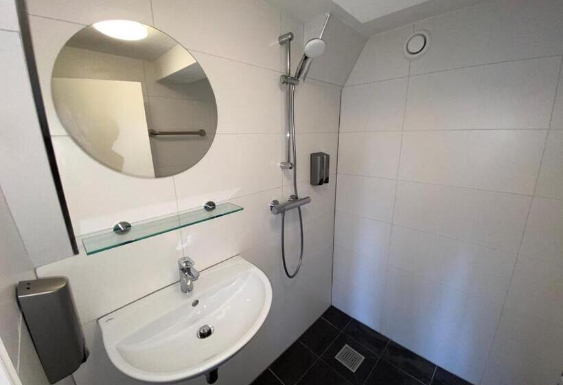 تختخواب در اتاق مشترک, Xplore Hostel Amsterdam