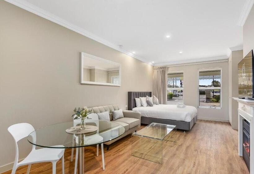 استودیوی لوکس, Aloha Central Luxury Accommodation