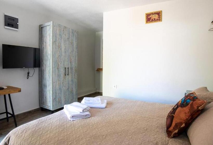 غرفة قياسية داخلية, Paparuna Butik