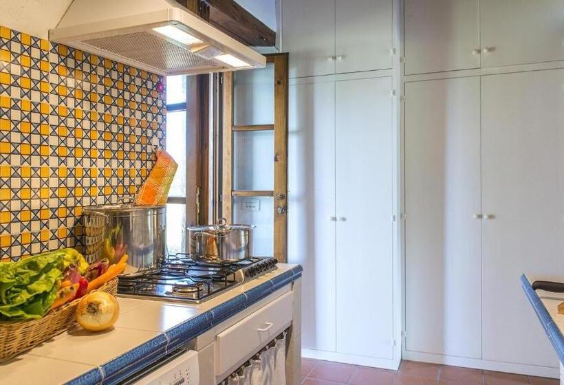 דירת שלושה חדרים, Agriturismo I Frati