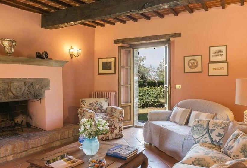 דירת שלושה חדרים, Agriturismo I Frati