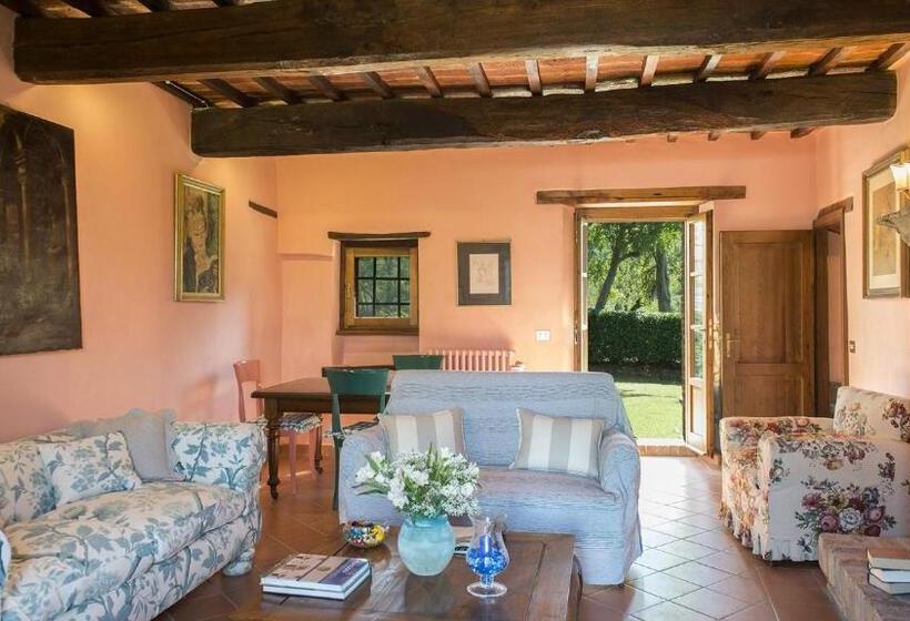 דירת שלושה חדרים, Agriturismo I Frati