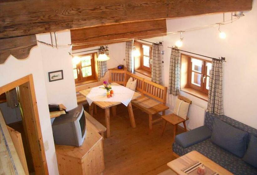 带2个卧室的公寓, Bergbauernhof Simmerl