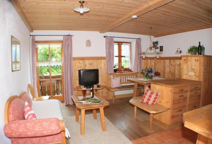 带3个卧室的公寓, Bergbauernhof Simmerl