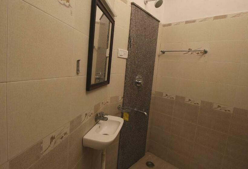 디럭스 룸, Temple Tree Residence