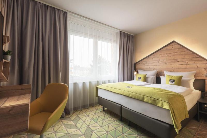 Номер Deluxe, Holiday Inn   The Niu, Mill Cologne Mülheim, An Ihg