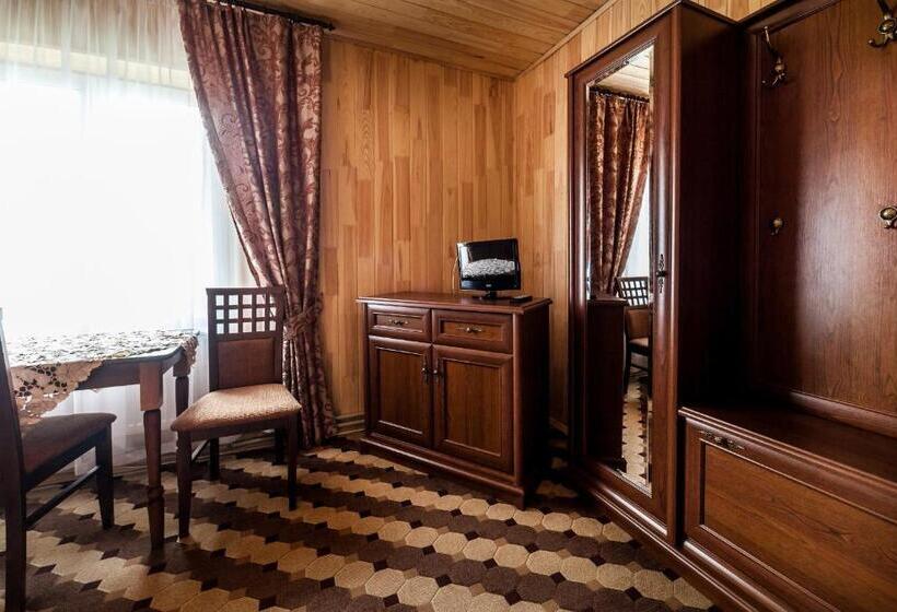 سوییت خانوادگی, Olga Hotel Spa