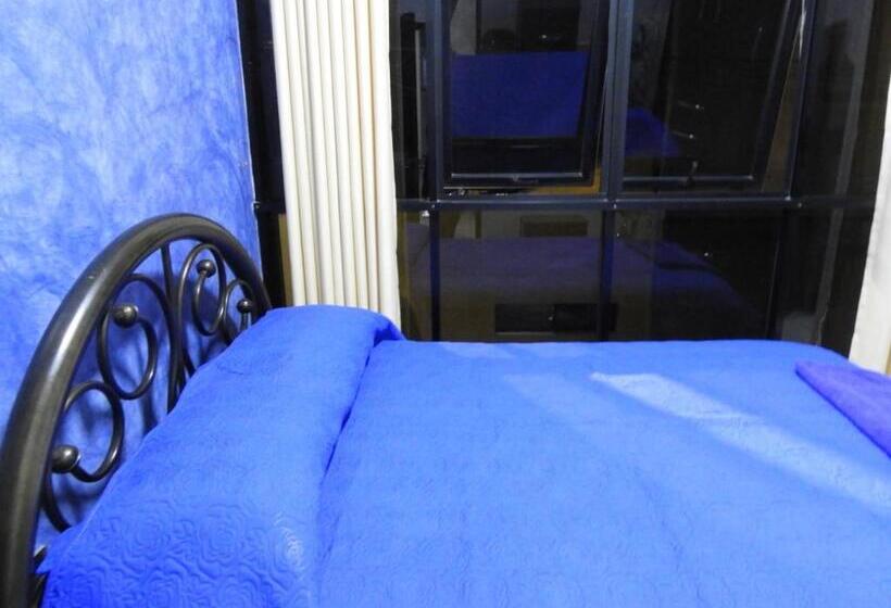 اتاق استاندارد یک نفره, Hostal El Paraiso