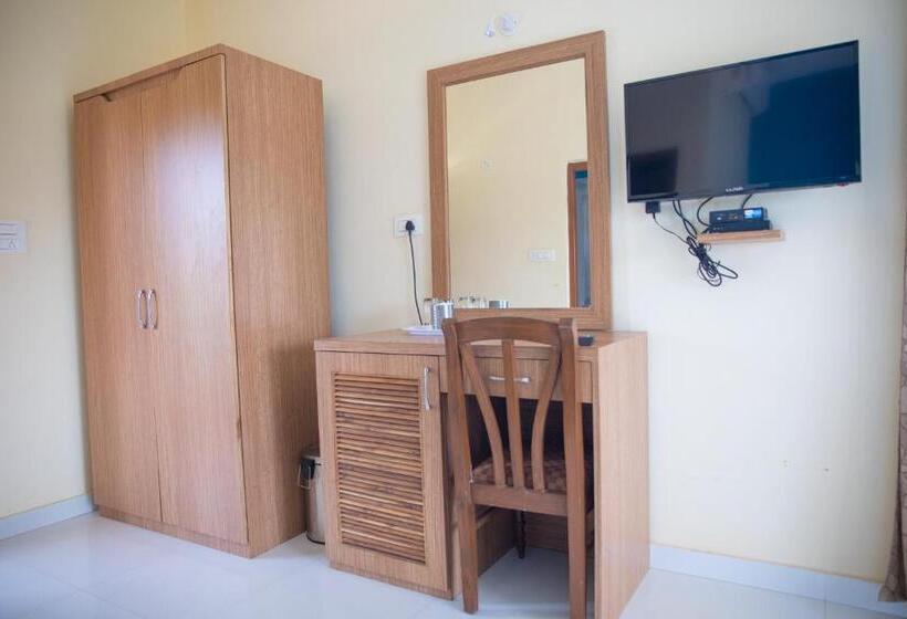 חדר דלוקס צדדי נוף לים, Larios Beach Holidays