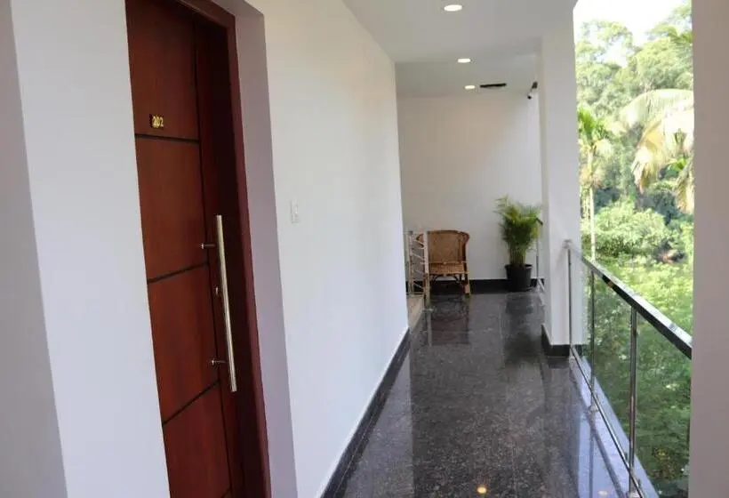 Deluxe-huone, Thenmala Hormuz Inn