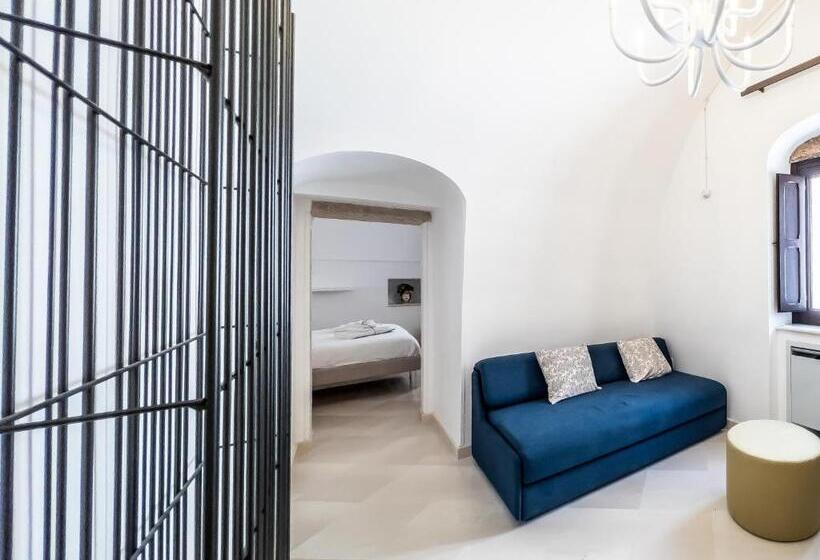 غرفة ديلوكس رباعية, Domus San Giovanni